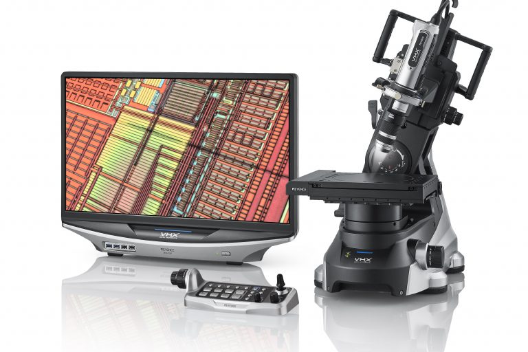 Microscope from Keyence measures in 2D and 3D
